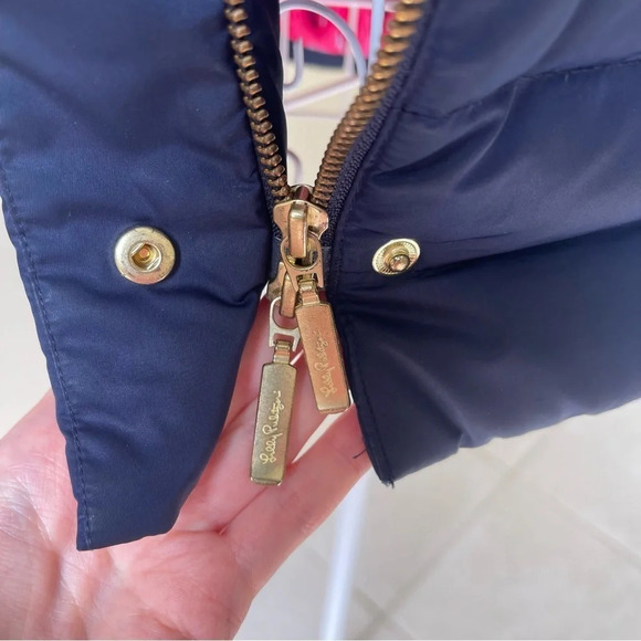 Lilly Pulitzer Isabelle Puffer Vest navy blue with gold accents size XS - Picture 10 of 14